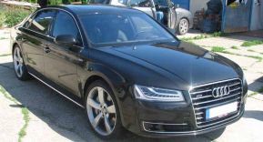 Autófóliázás új Audi A8L kővédő autófóliával