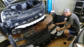 Autófóliázás Nissan GTR R35 szétszerelése 3