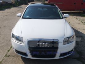 Audi A6 2006 autófóliázás: Avery Gloss White av2100001 autó fóliával 2
