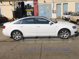 Audi A6 2006 autófóliázás: Avery Gloss White av2100001 autó fóliával 4