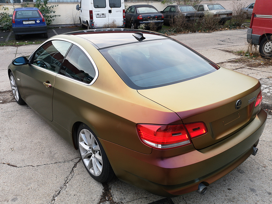 BMW 535D autófóliázás: Avery Satin Rising Sun BG7580001 autó fóliával 9