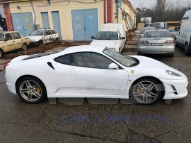 Ferrari F430 autófóliázás: KPMF white matt k89011 autó fóliával 4