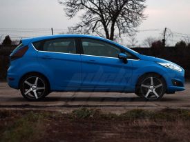 Ford Fiesta autófóliázás: KPMF marine k88069 autó fóliával 4