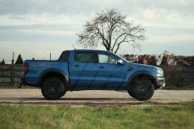 Ford Ranger Raptor autófóliázás: KPMF k88001 transparent autó fóliával 4