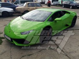 Lamborghini Huracan autófóliázás: 3M venture shield kavicsfelverődés elleni autó fóliával 3