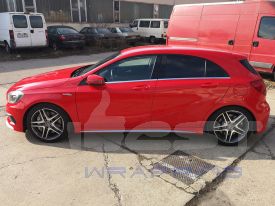 Mercedes A45 AMG autófóliázás: Avery gloss carmine red cb1650001 autó fóliával 06
