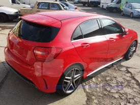 Mercedes A45 AMG autófóliázás: Avery gloss carmine red cb1650001 autó fóliával 07