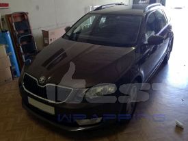 Skoda Octavia RS Kombi autófóliázás: Avery matte metallic brilliant blue as9090001 autó fóliával  5