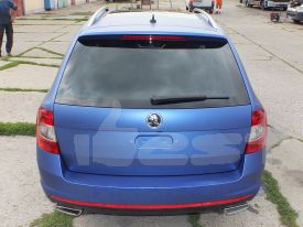 Skoda Octavia RS Kombi autófóliázás: Avery matte metallic brilliant blue as9090001 autó fóliával  8