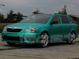 Skoda Octavia MK II Kombi autófóliázás: Teckwrap Emerald Green VCH305 autó fóliával 3