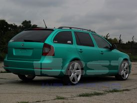 Skoda Octavia MK II Kombi autófóliázás: Teckwrap Emerald Green VCH305 autó fóliával 7
