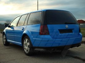 Volswagen Golf IV kombi autófóliázás: Avery gloss intense blue cb1690001 autó fóliával 9