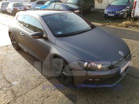Volkswagen Scirocco autófóliázás: matte metallic charcoal as9130001 autó fóliával 1