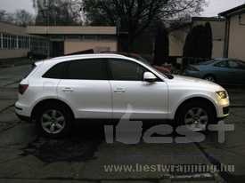 Audi Q5 autófóliázás: gyöngyházfehér autó fóliázás 04