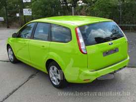 Ford Focus fóliázás: fényes világos zöld autó fóliázás 9