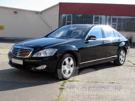 Mercedes S500 fóliázás: fényes fekete autó fóliázás 3
