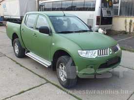 Mitsubishi L200 autófóliázás: matt katonai zöld autófóliázás 01