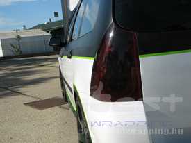 Peugeot 307 SW gyöngyházfehér autó fóliázás, matt fekete autó fóliázás, karbon autó fóliázás 11