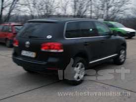 VolksWagen Touareg fóliázás: matt fekete autó fóliázás 7